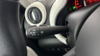 Renault Twingo 1.0 SCe 75ch Zen - 20 — photo 23