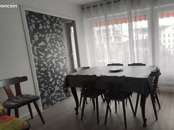 Location T2 meublé - 53 m²
