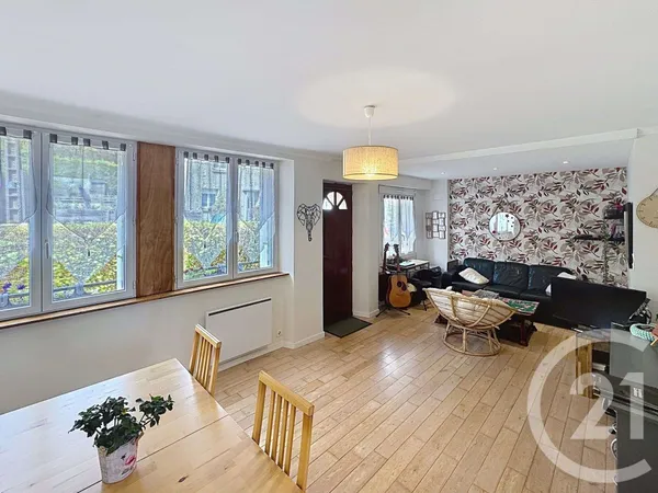 Maison 5 pièces 93 m²