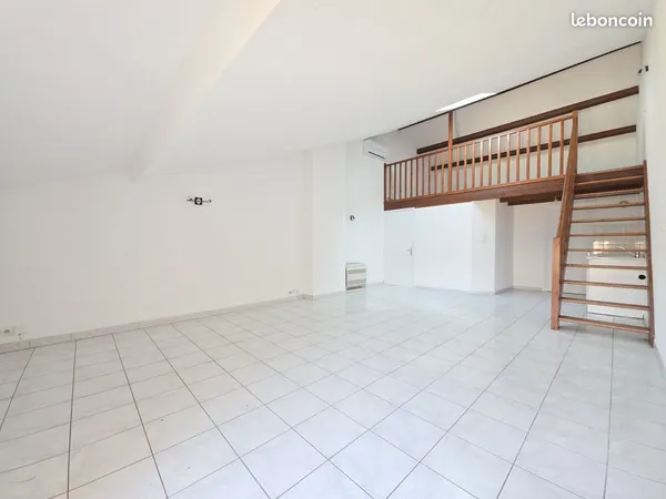 Appartement 2 pièces 56 m²