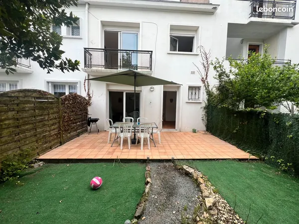 Royan Centre - Maison 3 chambres avec jardin à 500 m de la plage