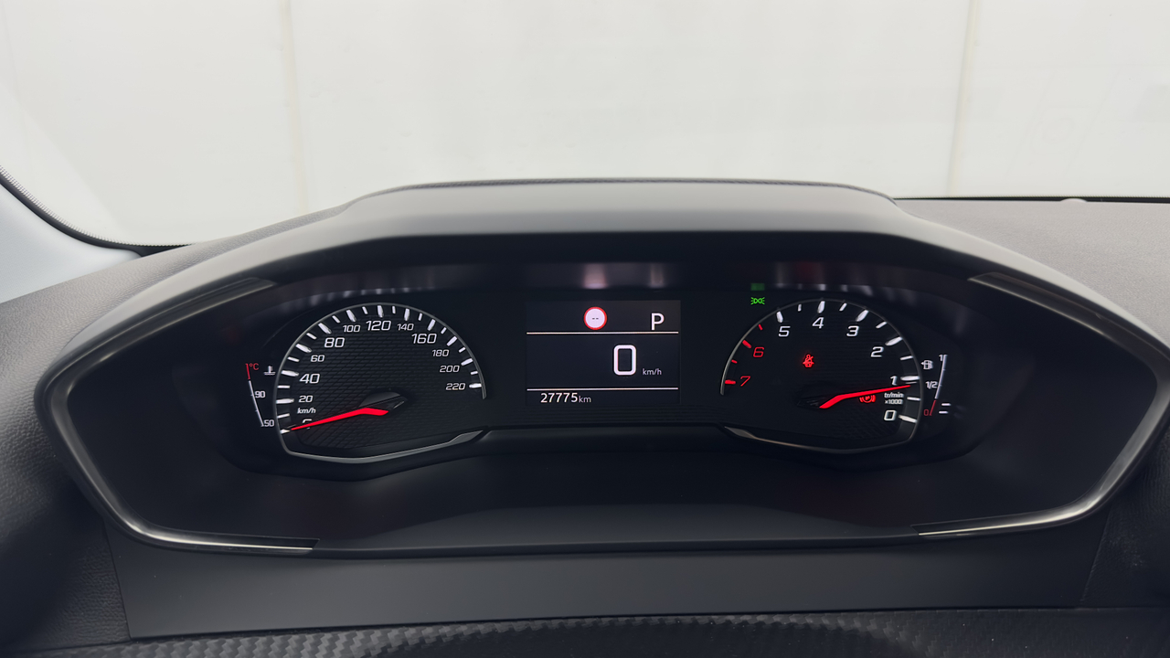 Peugeot 208 PureTech 100 S&amp;S EAT8 — photo 14