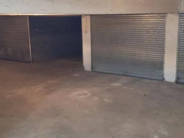 Garage fermé centre ville