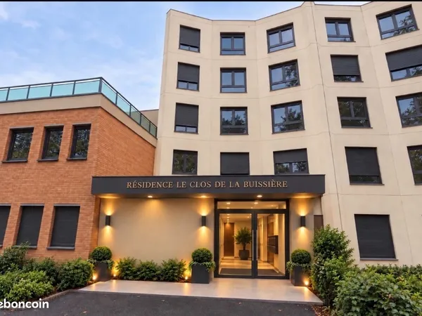 Immeuble de rapport 600 m²