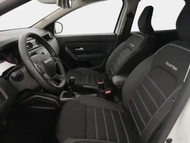 Dacia Duster 1.0 eco-g 100ch  journey 4x2 — photo 14