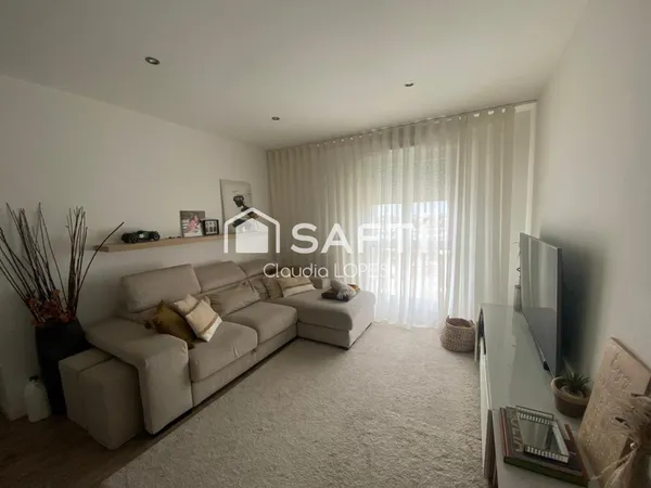 APPARTEMENT T3 AVEC 2 PARKINGS