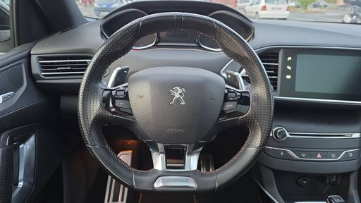 Peugeot 308 1.2 Puretech 130 EAT8 - GT Line – 2019 – 132202 km – Essence – Boîte Automatique — photo 42