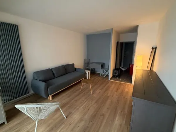 Studio 1 pièce 27 m²