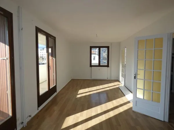 T4 à Chambéry