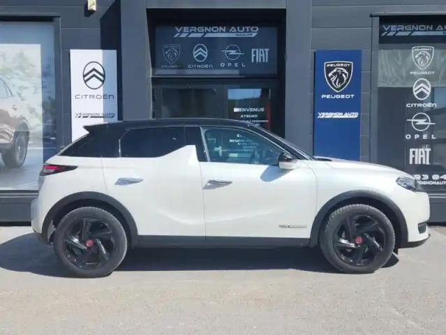 Ds Ds 3 puretech 130 auto performance line — photo 3