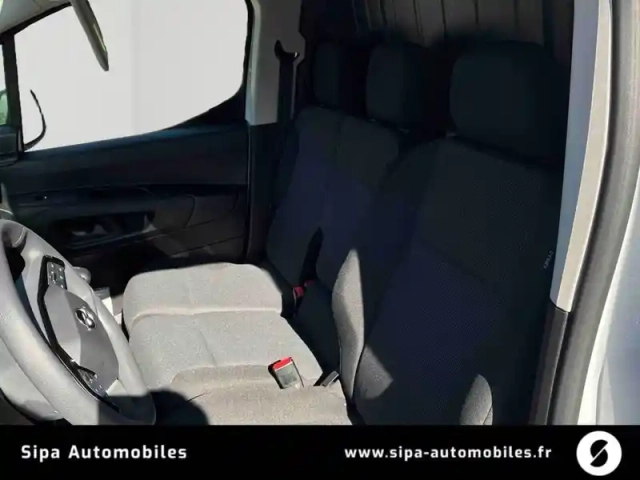 Opel Combo cargo m charge utile majoree diesel 100 ch manuelle — photo 12