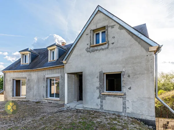 DEPT Yvelines (78) Bueil + Grande maison 250 m2 6 chambres Sous-sol total Terrain 1469 m2 Gare à pie