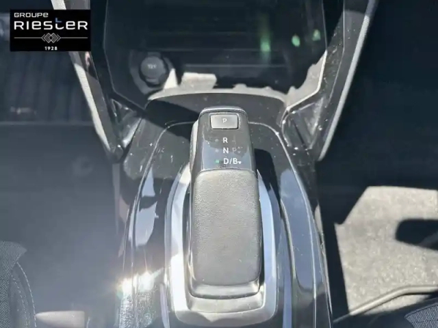 Peugeot 2008 electrique 136 ch — photo 14