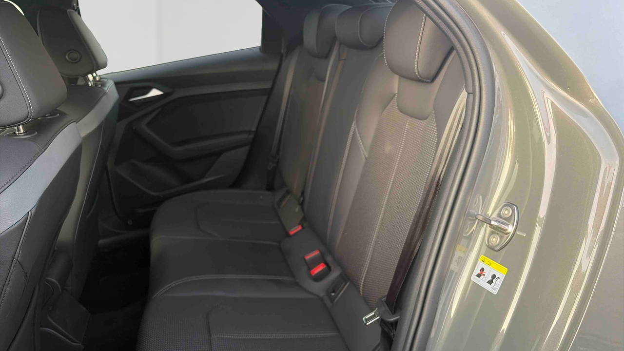 Audi A1 Sportback 30 TFSI 116 ch S tronic 7 — photo 33