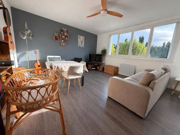 Appartement 5 pièces 98 m²