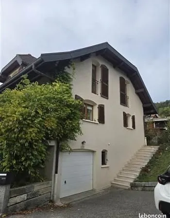 Maison 6 pièces, 4 chambres, 150 m², DPE C, jardin, garage double - Pringy Promery