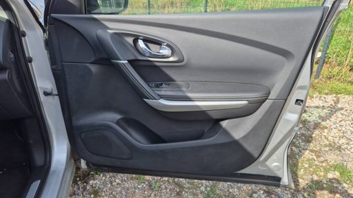 Renault Kadjar 1.2 TCe 130 Energy - Intens – 2016 – 96455 km – Essence – Boîte Manuelle — photo 26