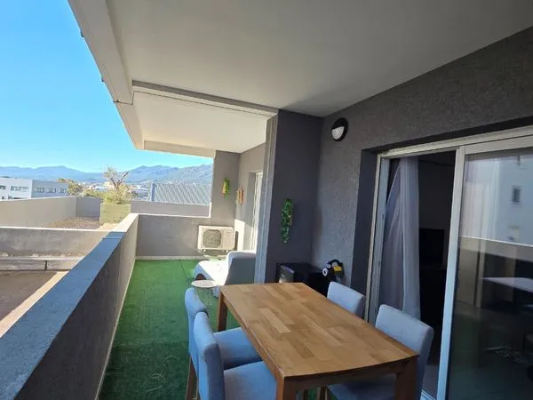 T2 36 m² + terrasse 17 m² + place de parking privative