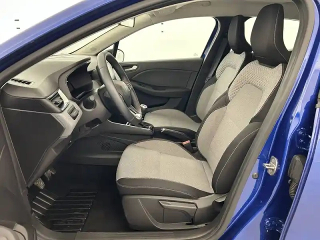 Renault Clio blue dci 100 ch gsr2 — photo 18