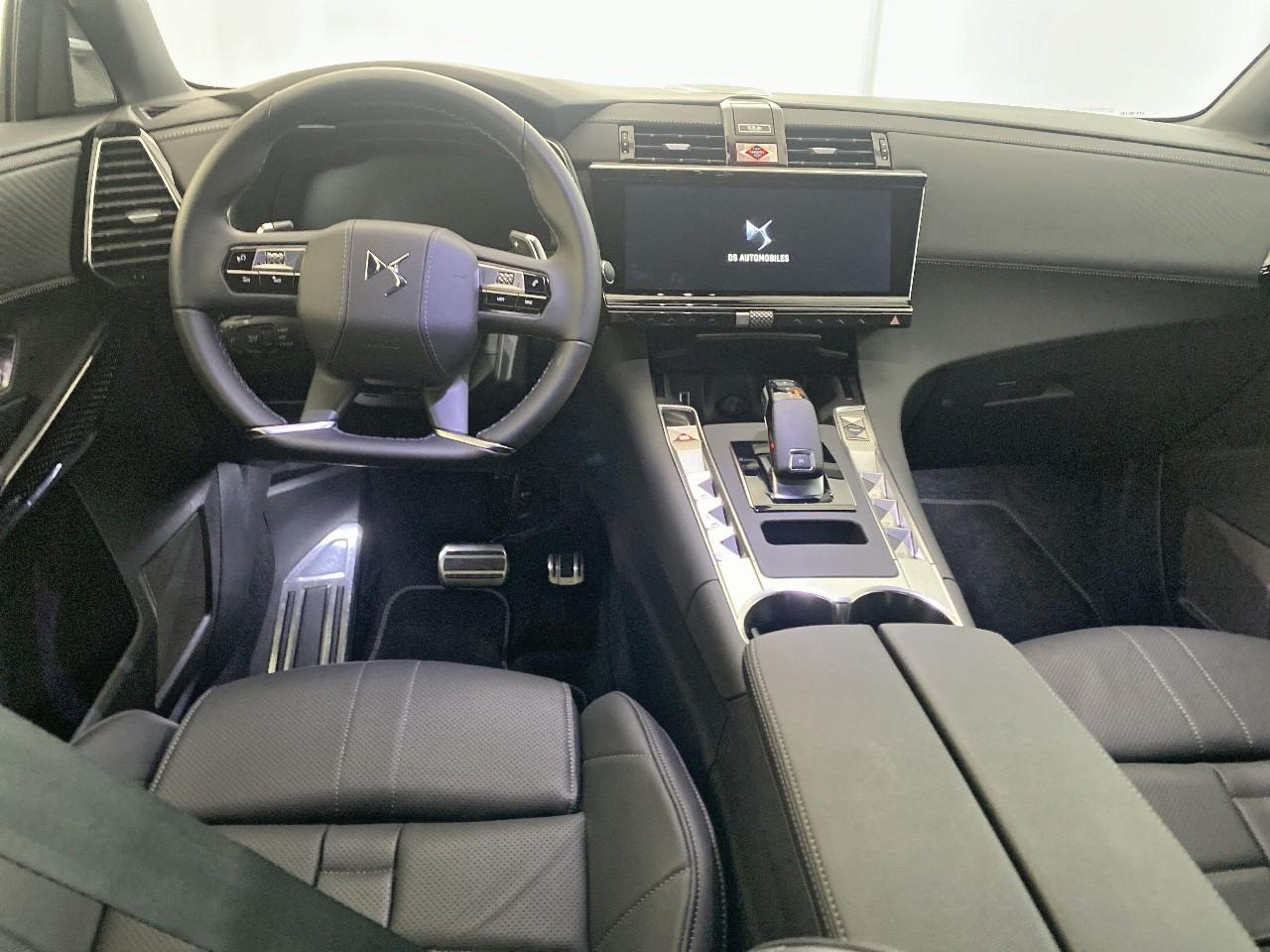 Ds Ds 7 crossback bluehdi 130 eat8 etoile — photo 8