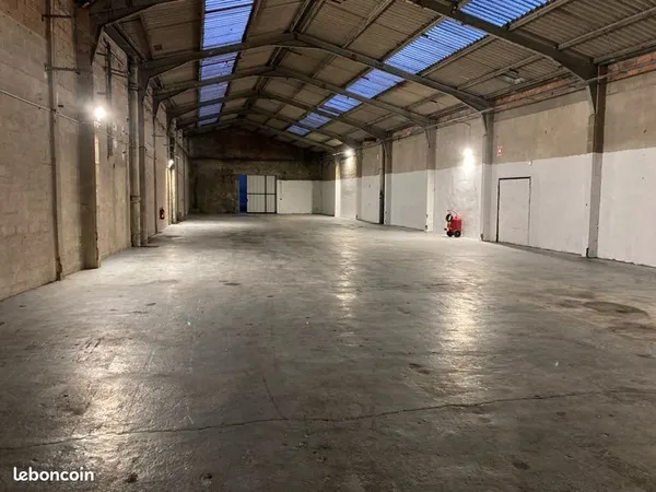 Local 1000 m²