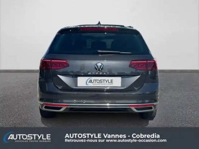 Volkswagen Passat sw 2.0 tdi evo 150ch elegance dsg7 8cv — photo 5