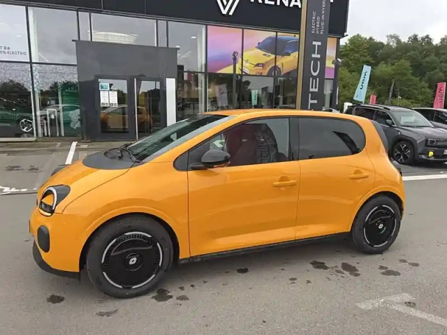 Renault Twingo e-tech electrique 80 ch autonomie urbaine — photo 4