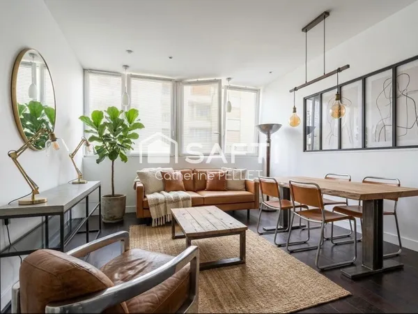 Quartier Mairie - Appartement lumineux et atypique avec parking