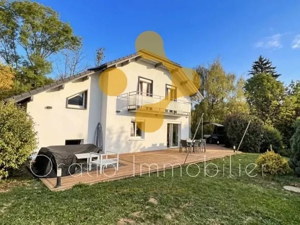 Villa familiale au calme vue montagnes