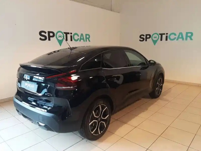 Citroën C4 e- 136 ch automatique — photo 21