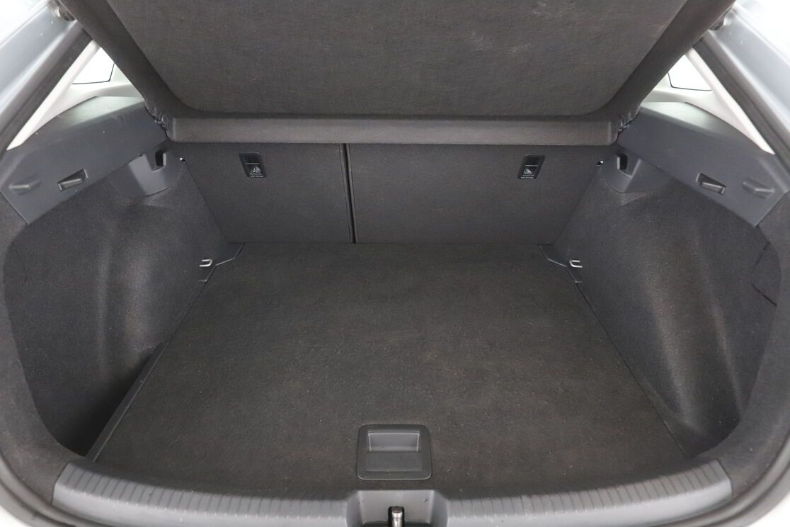 Volkswagen Taigo 1.0 TSI Life Business BVM6 — photo 16