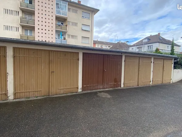 Vente garage à SCHILTIGHEIM
