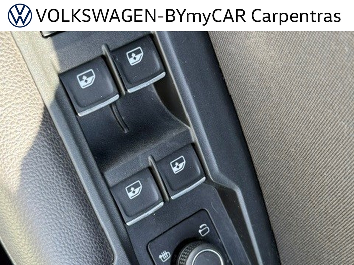 Volkswagen Tiguan 2.0 TDI 150ch DSG7 — photo 28