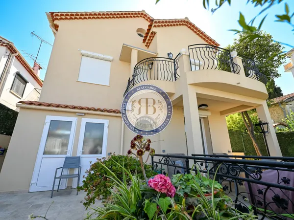A VENDRE –MAISON – ANTIBES /PONTEIL - 4 CHAMBRES.
