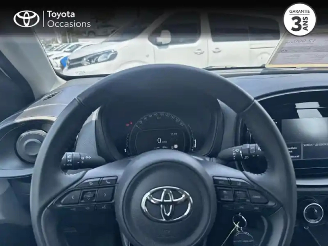 Toyota Aygo X 1.0 vvt-i 72ch dynamic — photo 13