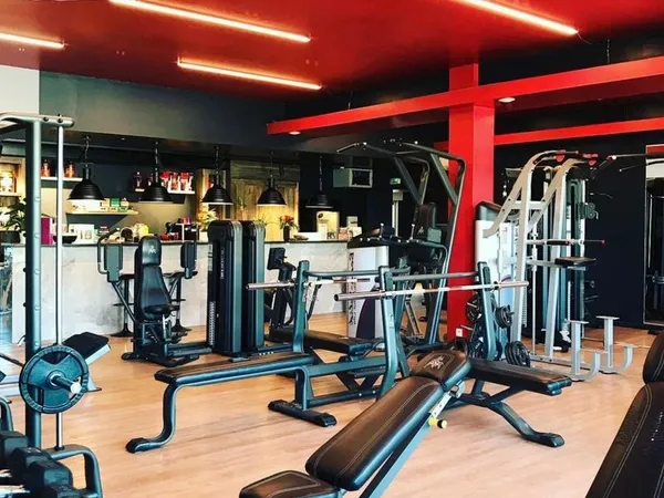 Salle de sport équipée 420m2 - Porto Vecchio