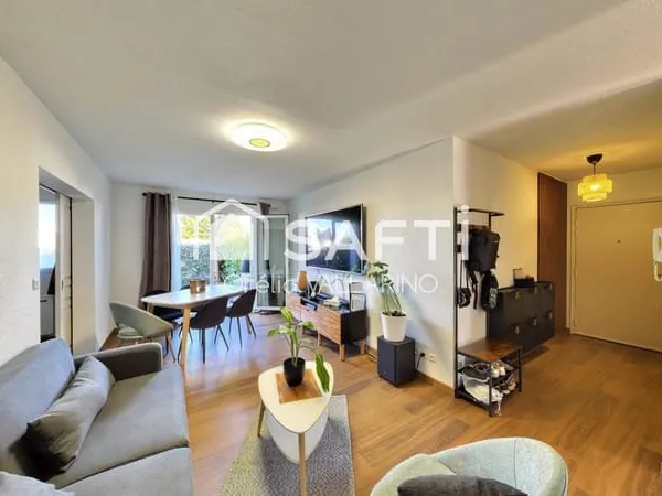 Appartement familial 3 chambres avec 101 m² de jardins privatifs environnement très calme
