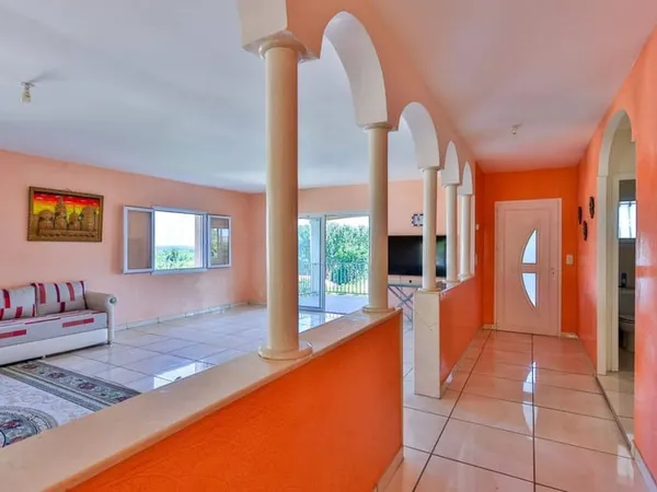 Maison 5 pièces 170 m²