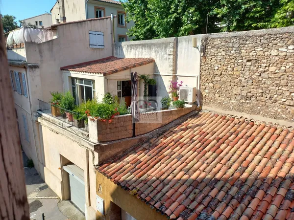 Vends t3 - 107 m² - Aix-en-Provence 13100