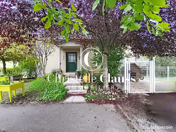 Maison 6 pièces 140 m²