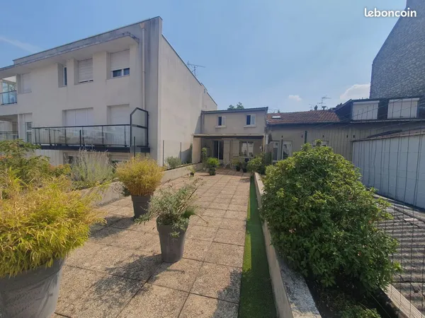 Appartement gde terrasse hyper centre