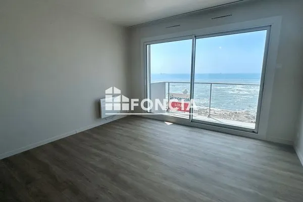 Studio 1 pièce 27 m²