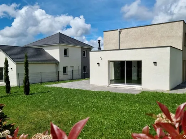 CHATILLON LE DUC - MAISON DE 2023 -142M² - 602M² DE TERRAIN