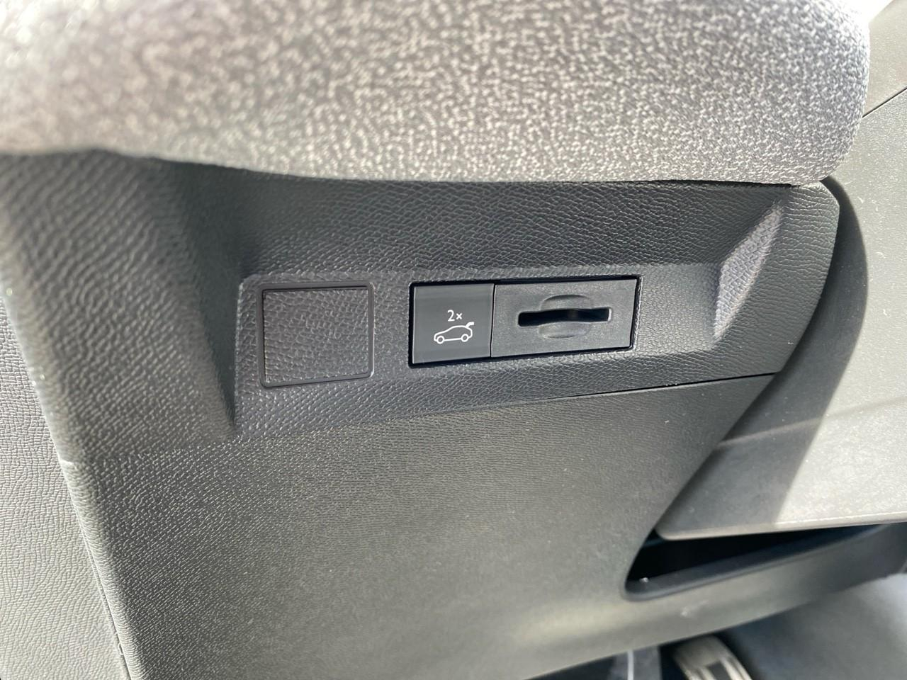 Citroën C5 Aircross electrique 210ch 78kwh autonomie confort max — photo 14