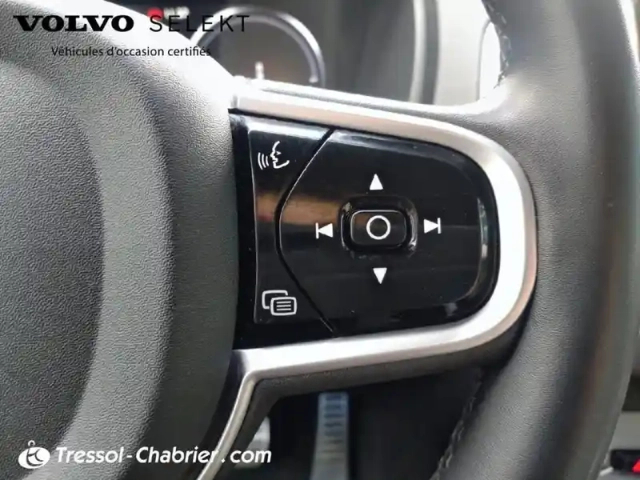 Volvo Xc90 recharge t8 awd 303+87 ch geartronic 8 7pl r-design — photo 13