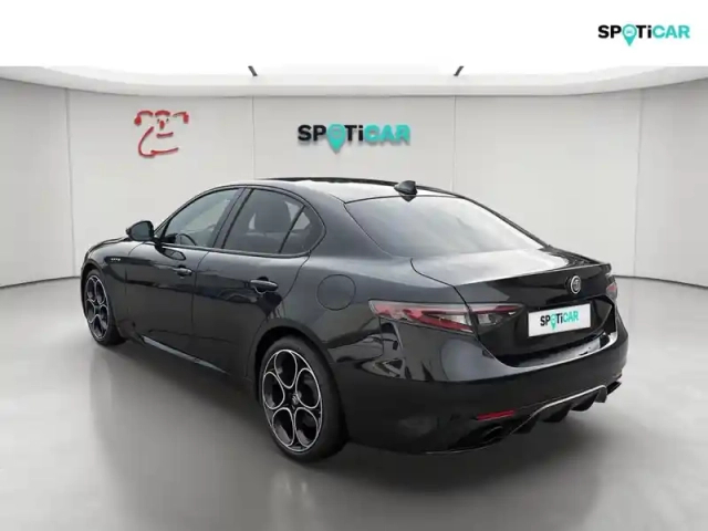 Alfa Romeo Giulia 2.2 diesel 160ch veloce at8 — photo 18