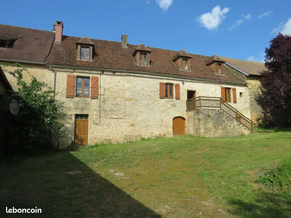 Maison 6 pièces 150 m²