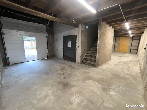 Local commercial 90 m² Bourg-en-Bresse