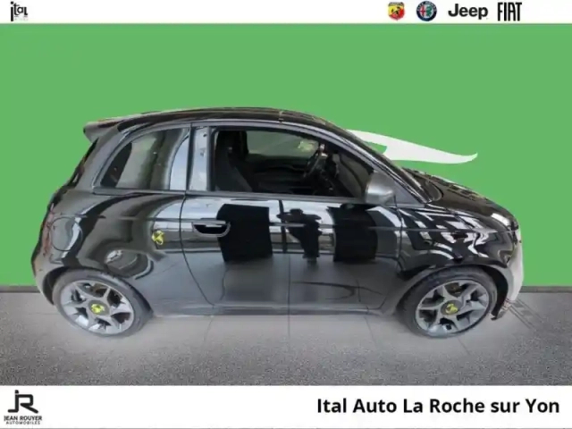 Abarth 500 e 155ch 42kwh 4cv — photo 6