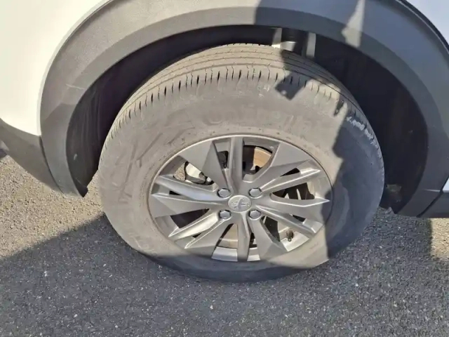 Peugeot 2008 puretech 130 s&amp;s bvm6 — photo 24